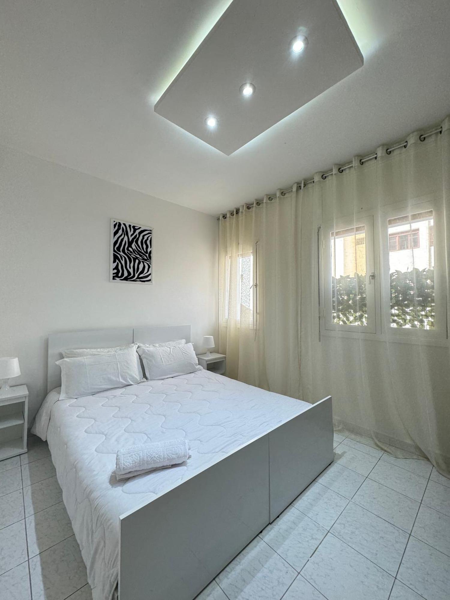 Suitouiss - Agdal - Studio En Plein Coeur De Rabat A 5 Minutes Du Grand Mall Arribat Center - Centre Ville Esterno foto