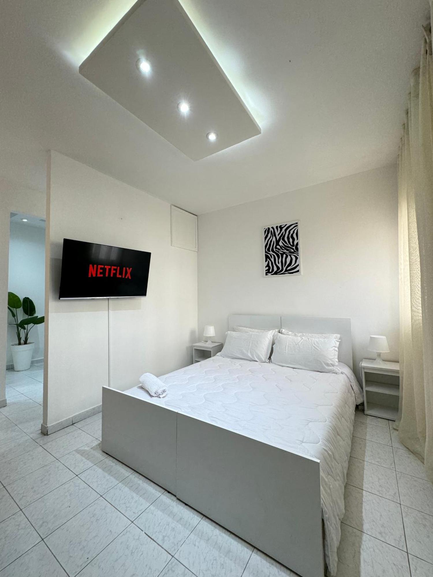 Suitouiss - Agdal - Studio En Plein Coeur De Rabat A 5 Minutes Du Grand Mall Arribat Center - Centre Ville Esterno foto